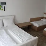 Ξενοδοχείο με διαμερίσματα Alte Innbruecke - Neuhaus Am Neuhaus am Inn