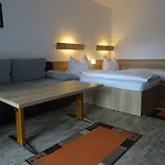 Alte Innbruecke - Neuhaus Am 3*