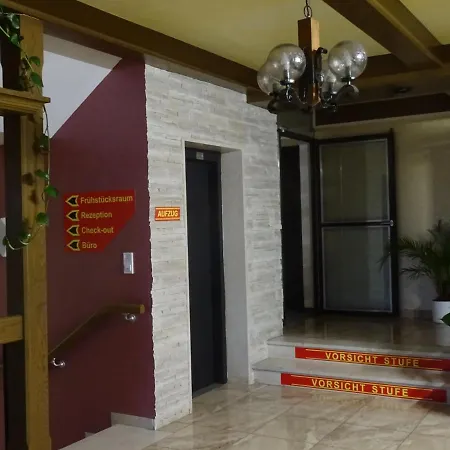 Aparthotel Alte Innbruecke-24std-self-check In-haustiere Willkommen Neuhaus am Inn