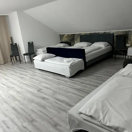 Apparthotel Alte Innbruecke-24Std-Self-Check In-Haustiere Willkommen 3* Neuhaus am Inn