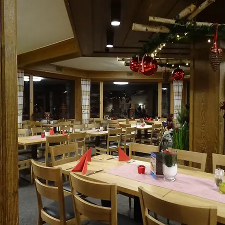 Hotel Alte Innbruecke - Neuhaus Am Inn 3*