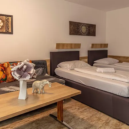 Aparthotel Hotel Alte Innbruecke - Neuhaus Am Inn