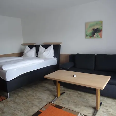 Apparthotel Alte Innbruecke-24Std-Self-Check In-Haustiere Willkommen Neuhaus am Inn