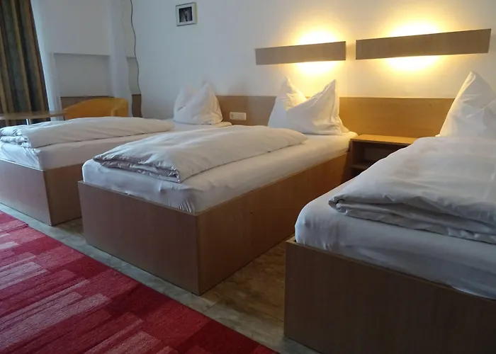 Apartmanhotel Alte Innbruecke - Neuhaus Am 3*